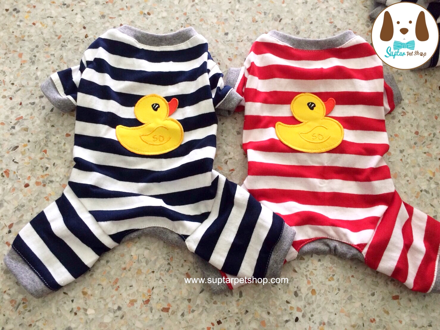 ชุดนอนสุนัข ชุดสี่ขา ลายน่ารักๆ ใส่นอนสบาย สำหรับสัตว์เลี้ยง น้องหมา น้องแมว