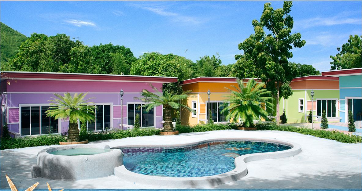 แคนดี้เฮ้าส์ รีสอร์ท แสมสาร สุนัขเข้าพักได้ ใกล้ชายหาด สีสันสดใส