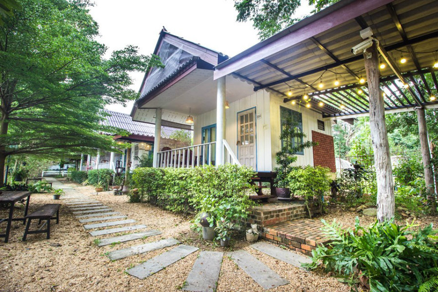 The Harmony Resort ที่พักสวนผึ้ง ราชบุรี ติดริมน้ำชี 