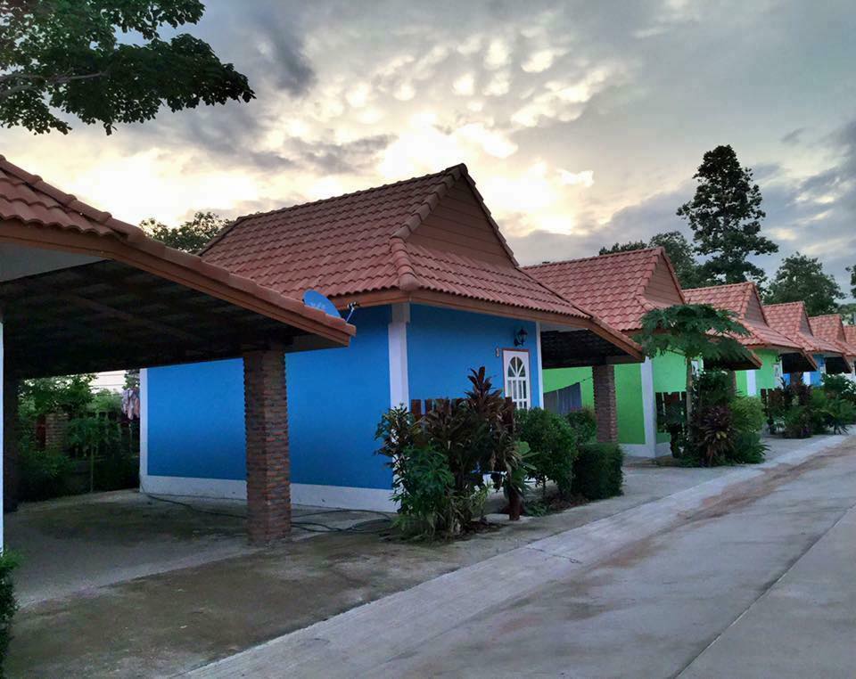 มุกดาหาร หมาพักได้ แนะนำที่เที่ยวที่พัก โรงแรม รีสอร์ต บังกะโล ต้อนรับสัตว์เลี้ยง