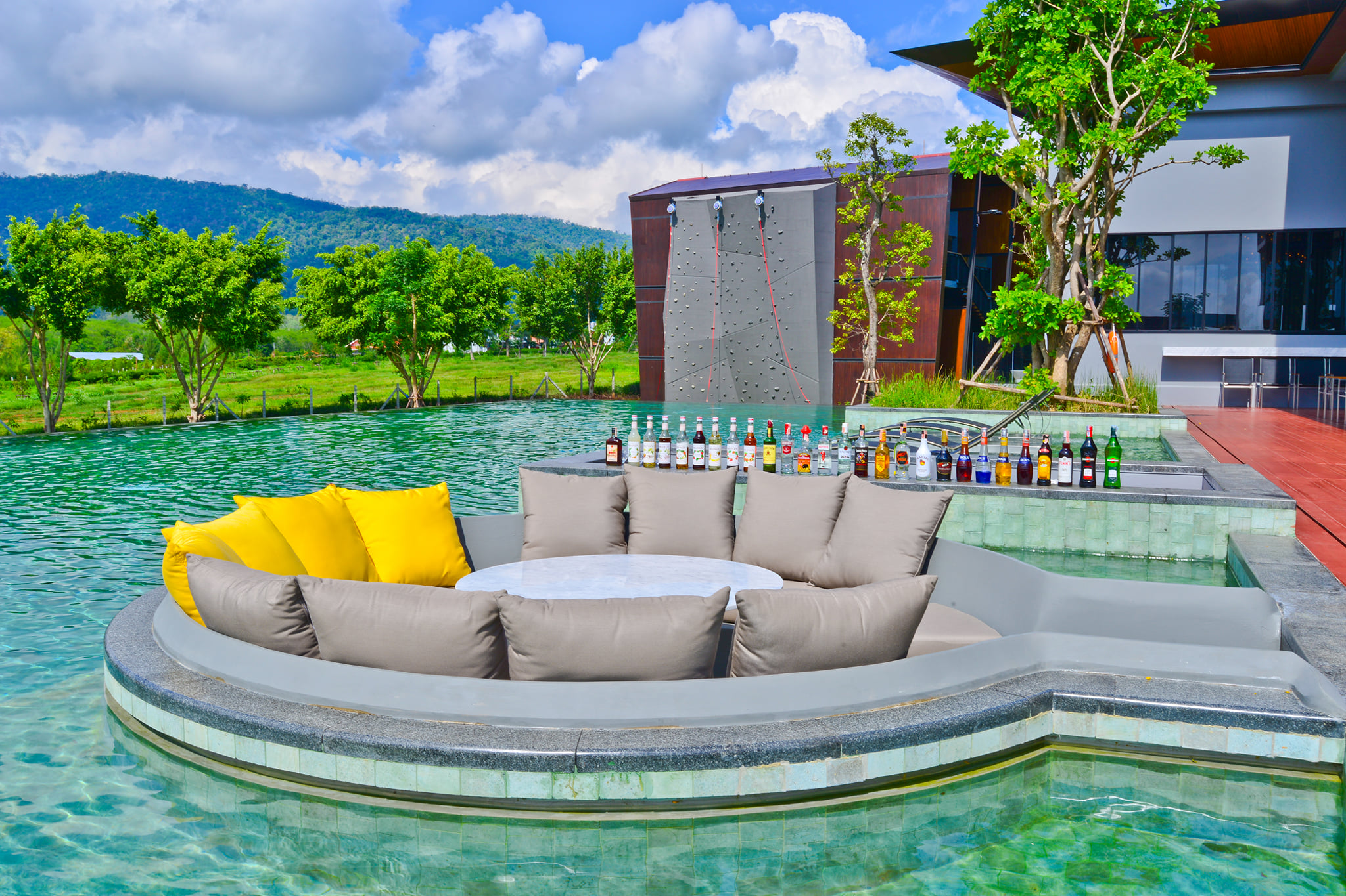 ดุสิตดีทู เขาใหญ่ (DusitD2 Khao Yai) สุนัขเข้าพักได้ ทุกสายพันธ์ หมาใหญ่พักได้ หรูหรา ไฮโซกันเลย