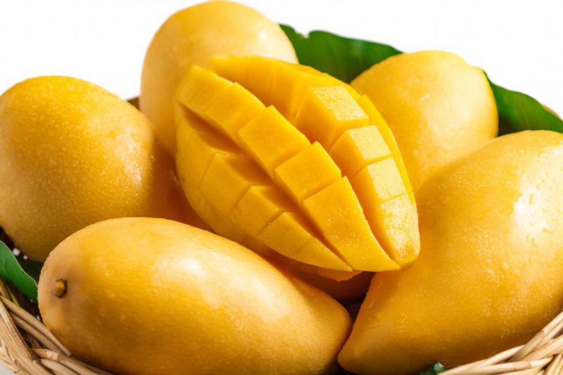 mangoes-chopped-and-fresh.jpg
