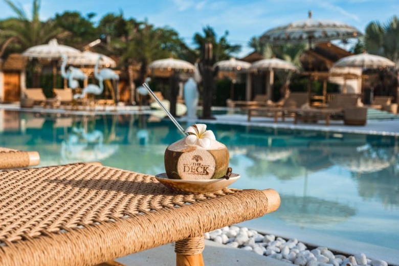 รวม 15 โรงแรมและที่พักภาคใต้ที่สัตว์เลี้ยงเข้าพักได้จริง พร้อมโปรเที่ยวไทยคนละครึ่ง 2568