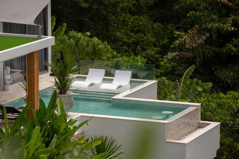 รวม 15 โรงแรมและที่พักภาคใต้ที่สัตว์เลี้ยงเข้าพักได้จริง พร้อมโปรเที่ยวไทยคนละครึ่ง 2568