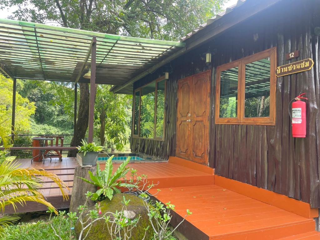 17 ที่พักนครนายก หมาแมวพักได้ 2568