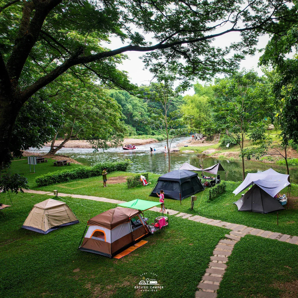 10 ลานกางเต็นท์ นครนายก หมาแมวพักได้