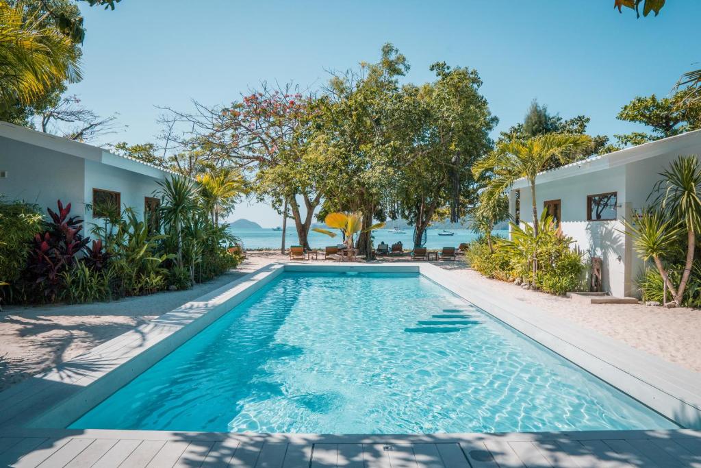 ที่พักภูเก็ตหมาแมวพักได้ (Pet Friendly) ใกล้ทะเล