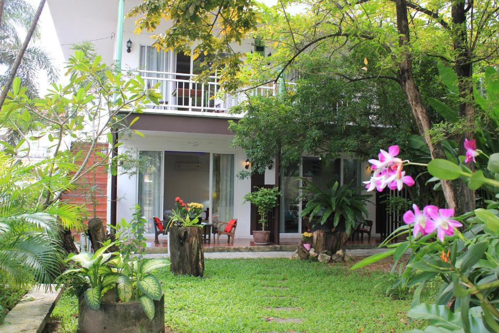ที่พักภูเก็ตหมาแมวพักได้ (Pet Friendly) ใกล้ทะเล