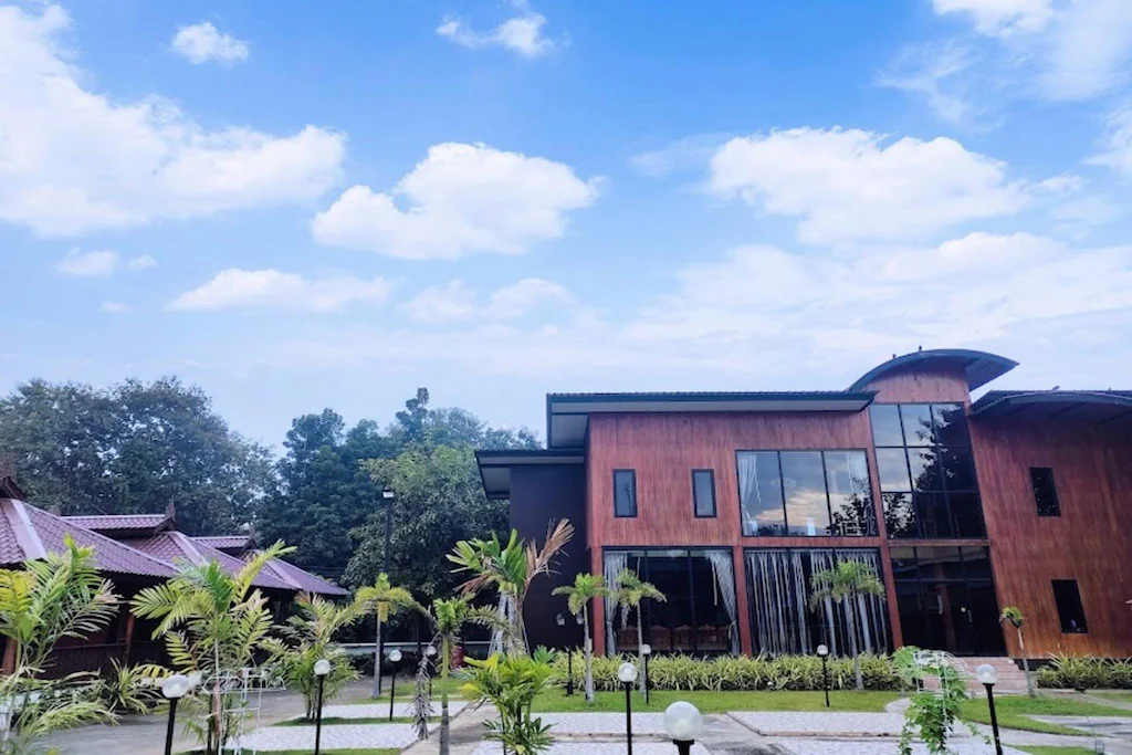 10 ที่พักแพร่หมาแมวพักได้ | Pet Friendly ใกล้ที่เที่ยว อัปเดต