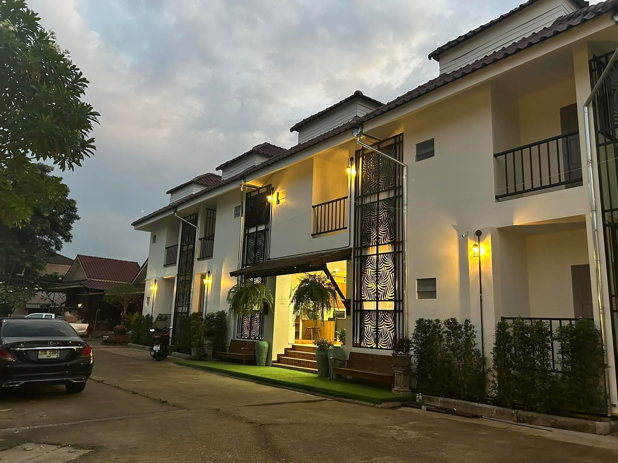 10 ที่พักแพร่ Pet Friendly ในเมือง & ใกล้ที่เที่ยว — หมาแมวพักได้ อัปเดต 2569