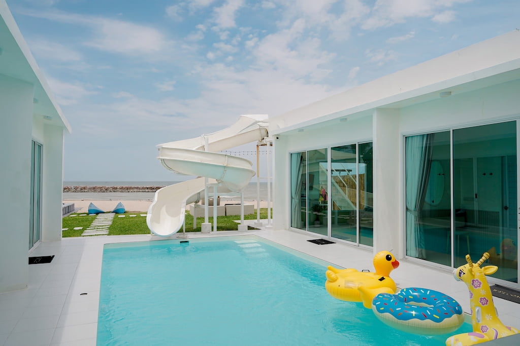 พูลวิลล่าหัวหิน–ชะอำ ริมทะเล บ้านเป็นหลัง หมาแมวพักได้ อัพเดต