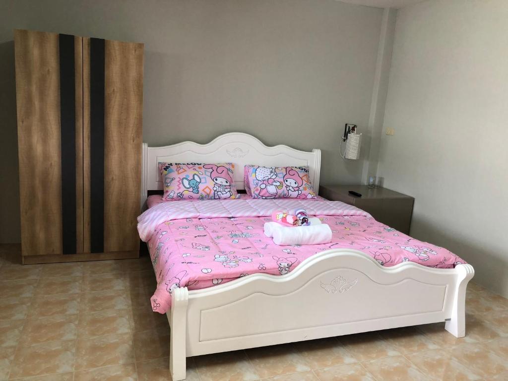 ที่พักสงขลา สุนัขเข้าได้ แมวพักได้ ใกล้หาดสมิหลา เขาตังกวน เมืองเก่า | อัปเดต 