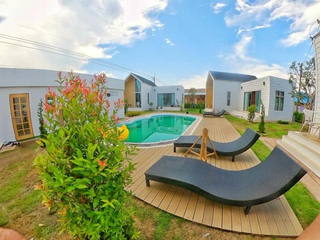 10 ที่พักนครพนม หมา-แมวเข้าได้ 'ในตัวเมือง' และแหล่งท่องเที่ยว ริมโขง