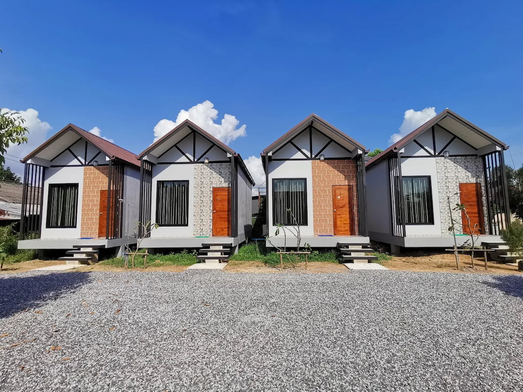 10 ที่พักนครพนม หมา-แมวเข้าได้ 'ในตัวเมือง' และแหล่งท่องเที่ยว ริมโขง