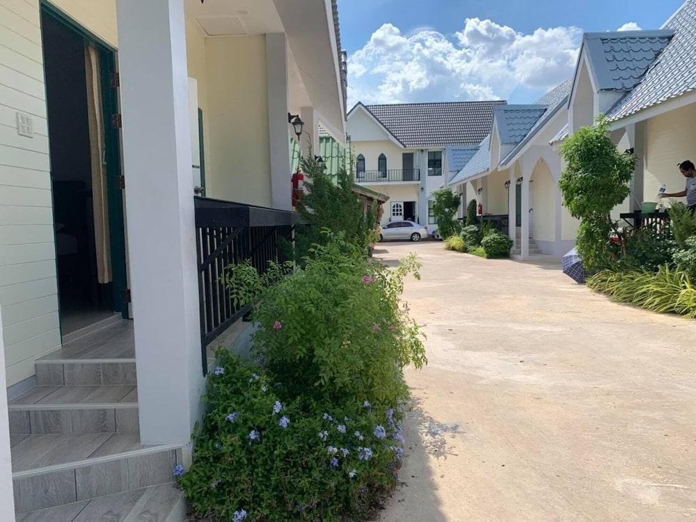 40 ที่พักขอนแก่น Pet Friendly หมาใหญ่พักได้ | ในเมือง/เขื่อนอุบลรัตน์/ภูผาม่าน