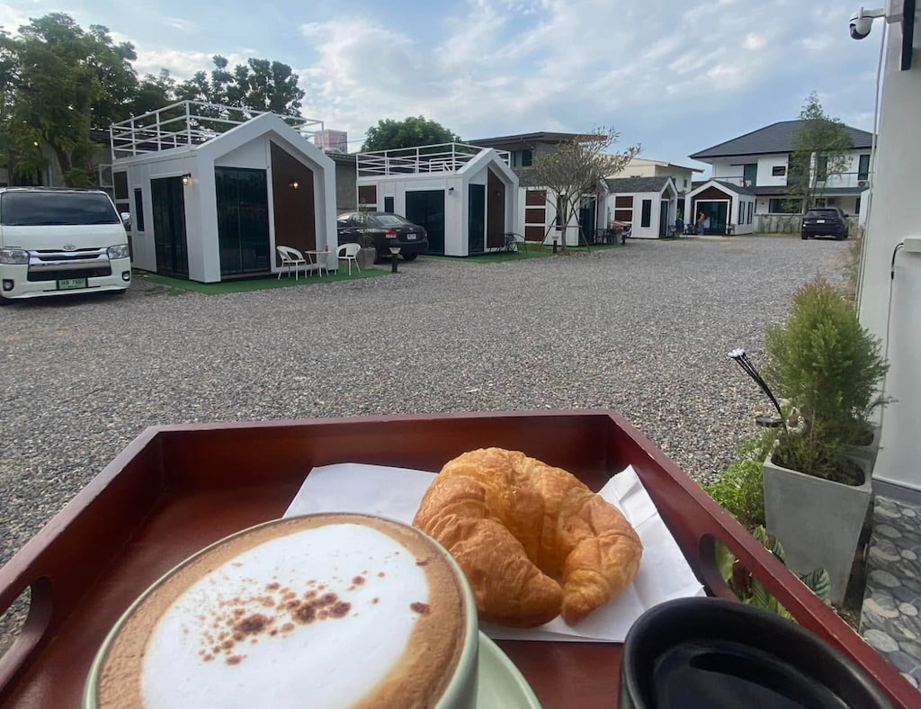 สุขสวัสดิ์ มินิรีสอร์ท ลำปาง | ที่พัก Pet Friendly ใกล้กาดกองต้า ราคาหลักร้อย