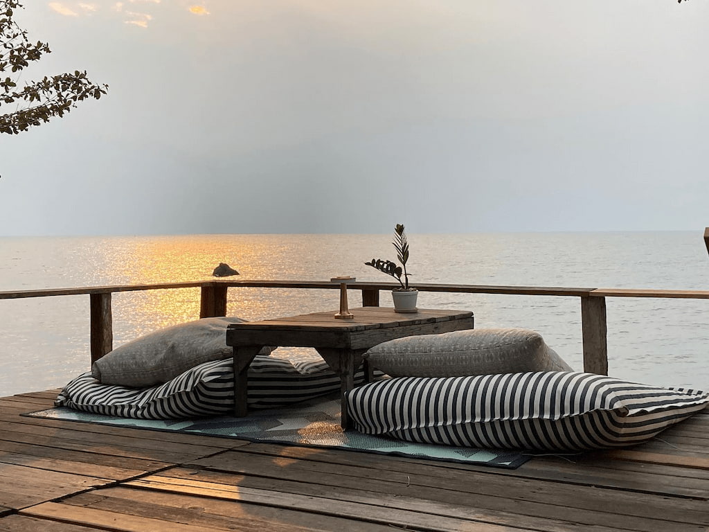 รีวิว Saffron On The Sea เกาะช้าง Pet Friendly หมาแมวพักได้ วิวทะเล 2569 