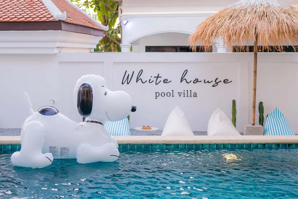 5 ที่พักพูลวิลล่า สัตหีบ แสมสาร หมาพักได้ ติดทะเล วิวสวย ใกล้เกาะแสมสาร อัปเดต 2569