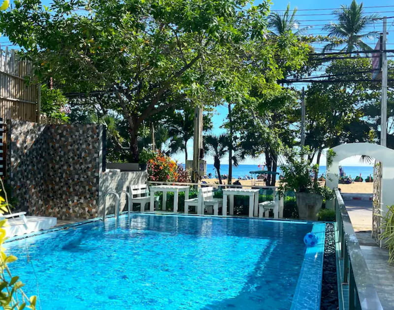 รวม 15 ที่พักพัทยาหมาใหญ่พักได้ ที่พักหมาพักได้ ใกล้กรุงเทพ  Pet Friendly ติดทะเล