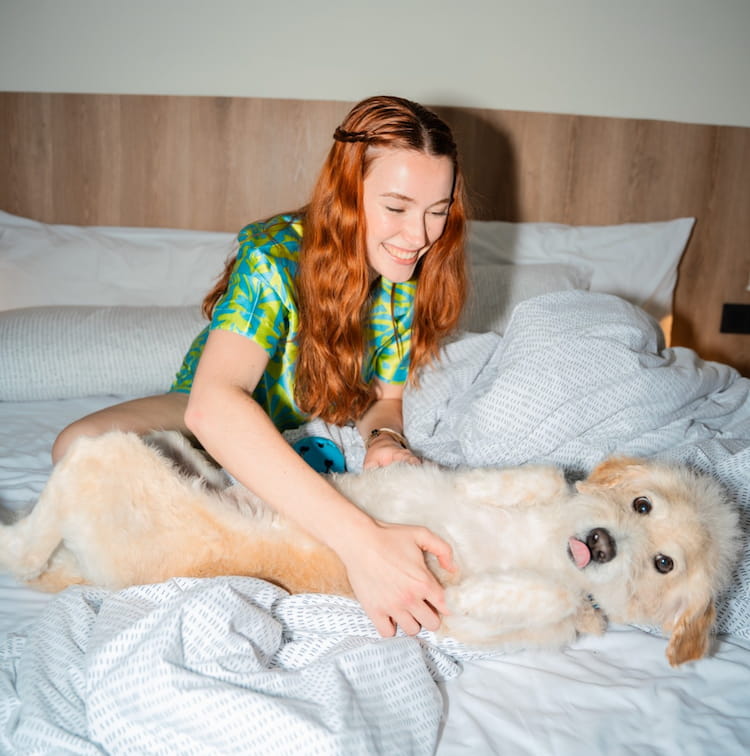 รวม 10 โรงแรม Pet Friendly กรุงเทพ พาหมาเข้าพักได้จริง