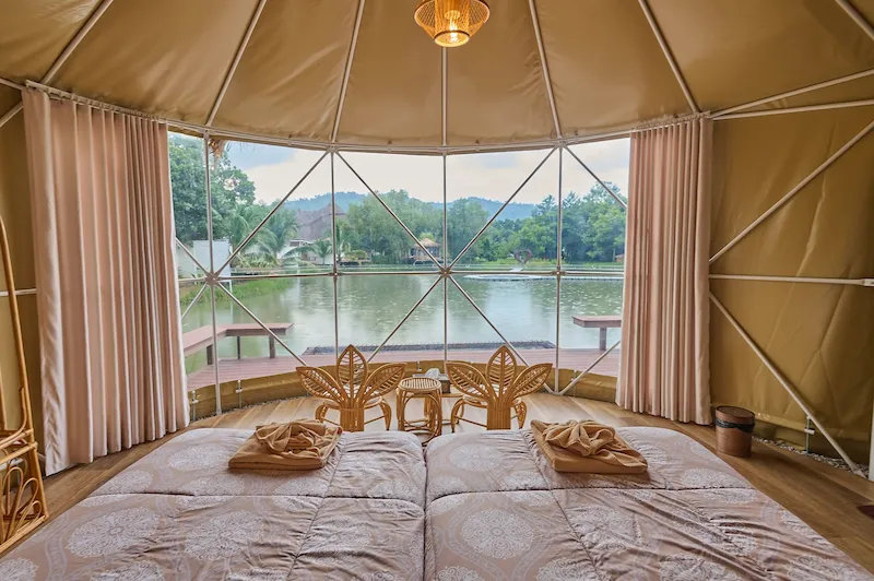 Eco Eyes Village นครนายก ที่พักหมาพักได้ Pet Friendly หมาใหญ่พักได้ ใกล้น้ำตกสาริกา