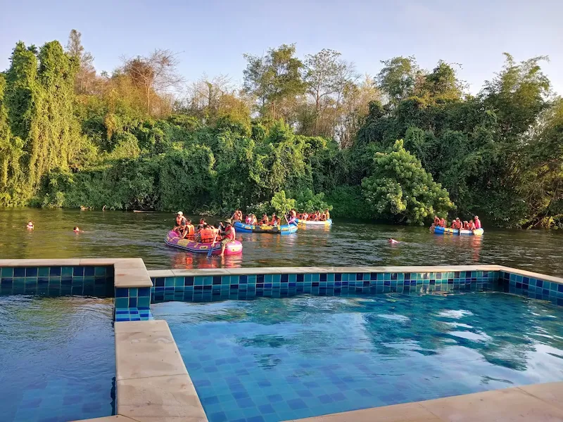 worawee-resort-and-spa-petfriendly-kaeng-krachan-4.webp