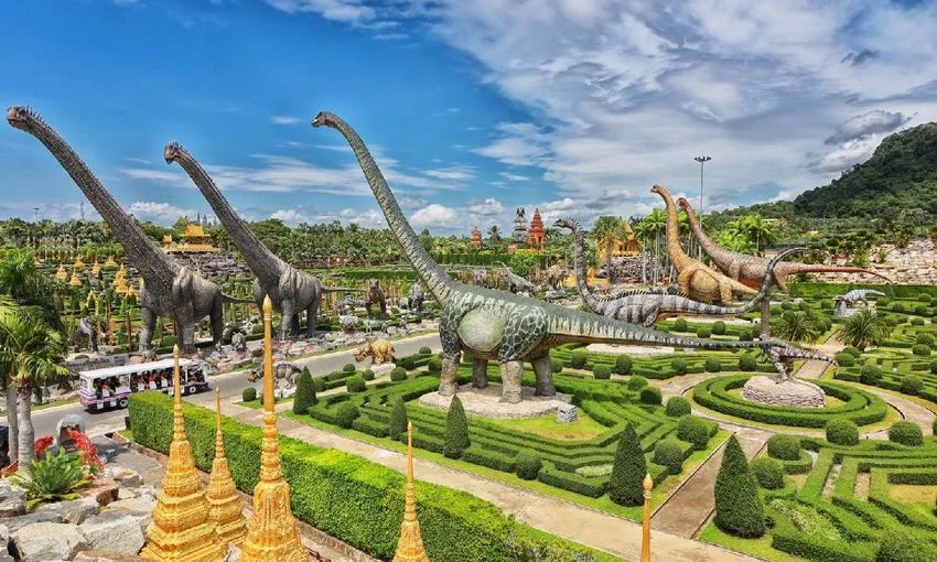 พาหมาเที่ยวสัตหีบมัดรวมหาดน้ำใส คาเฟ่ ทริปเรือ Pet Friendly ใกล้กรุงเทพ