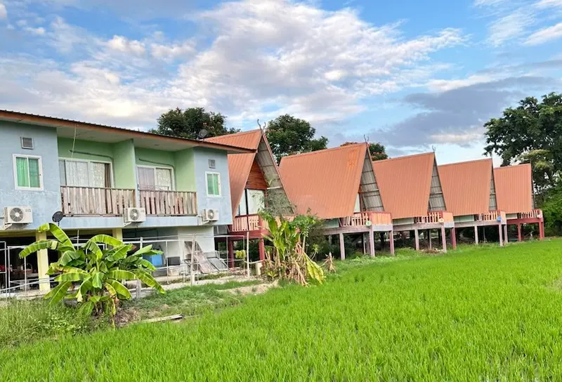 อิงนารีสอร์ท-ที่พักหมาพักได้- พิจิตร-2.webp