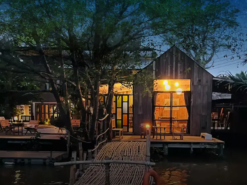 Amphawa-Hideaway-ที่ัพักอัมพวา-หมาพักได้-1.webp