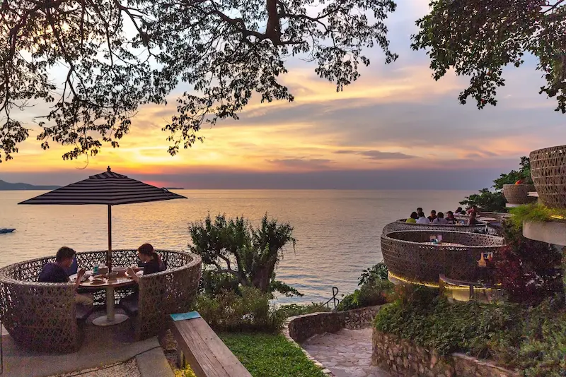 16 คาเฟ่พัทยา Pet Friendly หมาแมวเข้าได้ 2569 ริมทะเล วิวสวย