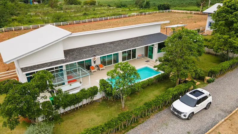 ภาพประกอบ:พูลวิลล่าเขาใหญ่ หมาใหญ่พักได้ ลงสระได้ หมาพักฟรี Woofhowl Pool Villa Khaoyai