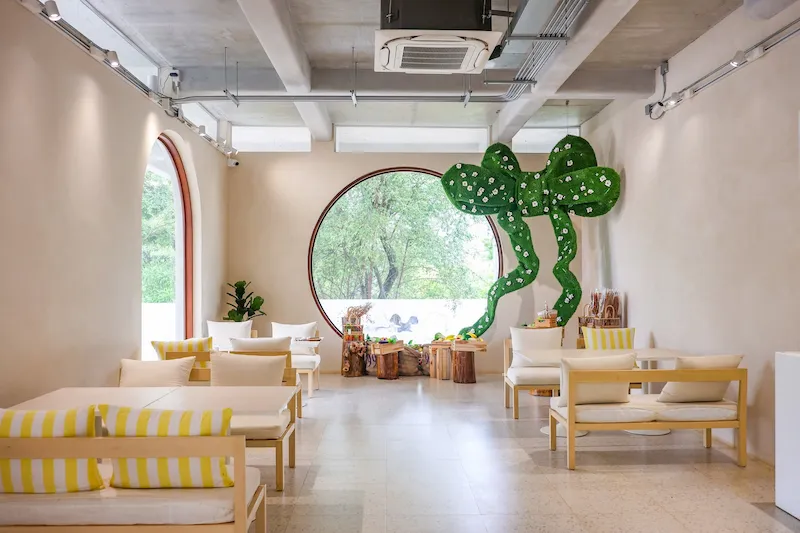 10 คาเฟ่เขาใหญ่ Pet Friendly พาหมาเข้าได้ มีทั้งห้องแอร์ สนามหญ้า และคาเฟ่ธรรมชาติ 2569