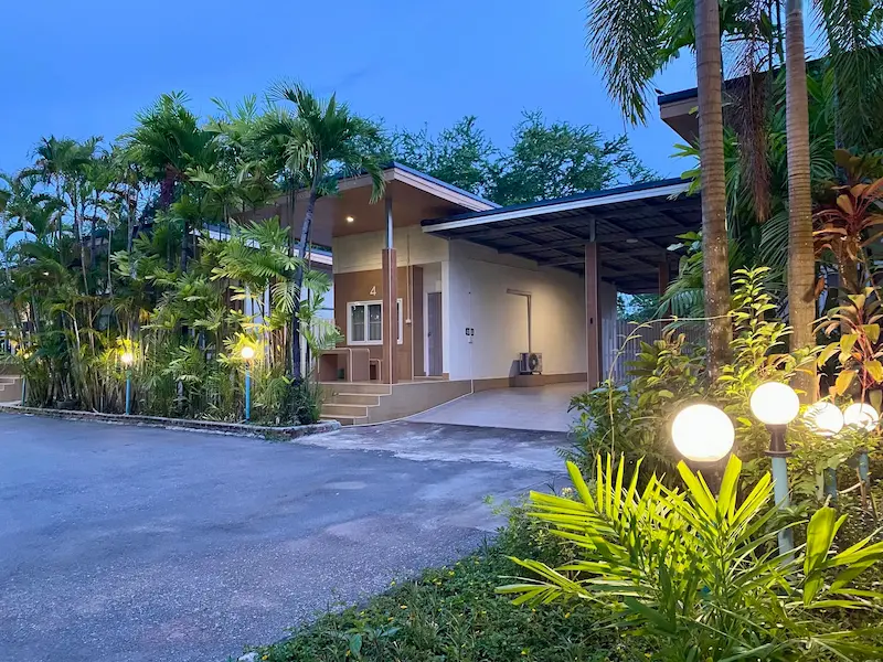 บ้านสวนปาล์มรีสอร์ท อุตรดิตถ์-หมาพักได้.webp