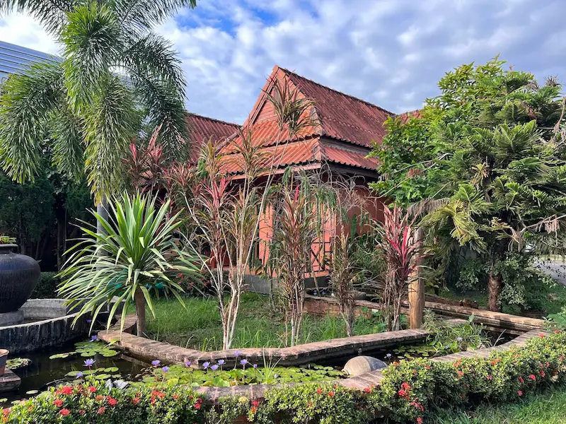 11 ที่พักแม่สาย เชียงแสน หมาพักได้ Pet Friendly ใกล้สามเหลี่ยมทองคำ