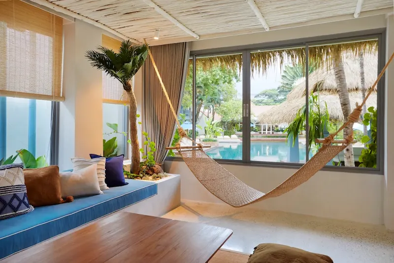 The-Peri-Hotel-Hua-Hin-หมาใหญ่พักได้.webp