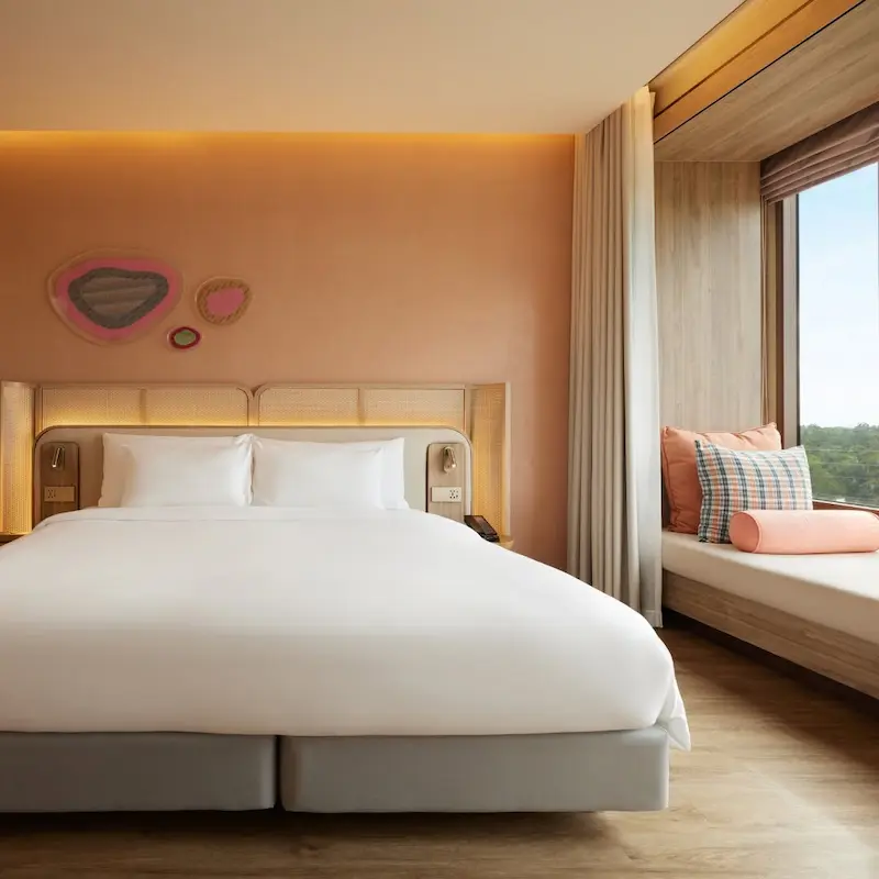 centara-ubon-ratchathani-หมาใหญ่พักได้.webp