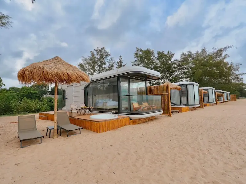 ที่พักระยอง-สัตหีบ Pet Friendly ติดทะเล | Vspace@sea บ้านฉาง ห้องพักแคปซูลวิวทะเล